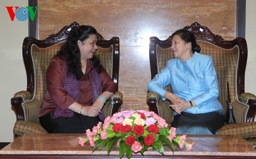 ຮອງປະທານສະພາແຫ່ງຊາດຕ່ອງທິຟ໋ອງເຂົ້າຢ້ຽມຂຳ່ນັບປະທານສະພາແຫ່ງຊາດລາວ